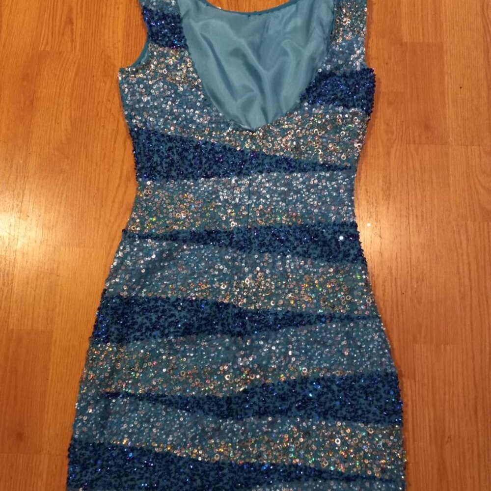 Adrianna Papell Blue Sequin Dress Size 4P - Picture 5 of 6